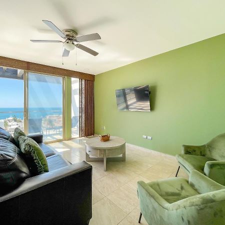 Quiet Cozy Getaway With Stunning Ocean View Rocky Point Exterior photo
